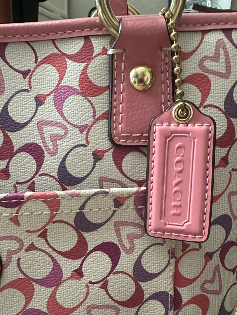 Coach Heritage Bias Signature Heart Tote Bag F18426 Pink Multi Canvas NWOT - Picture 2 of 15